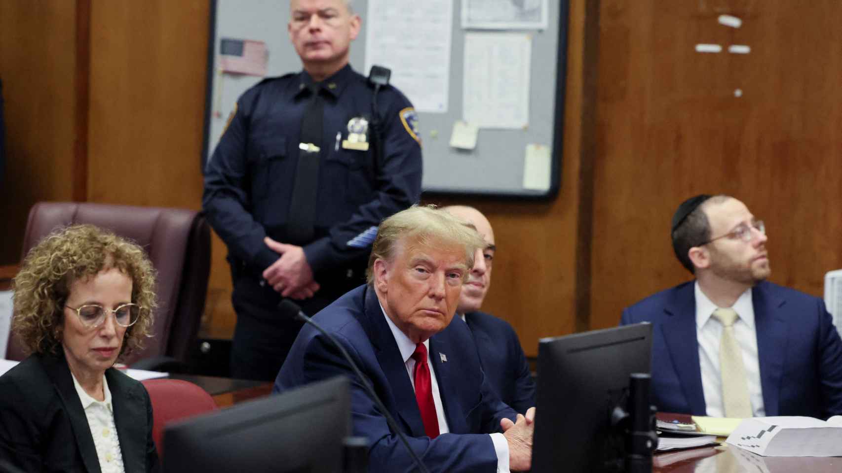 Donald Trump, en la vista sobre el caso penal en Nueva York el 15 de febrero.