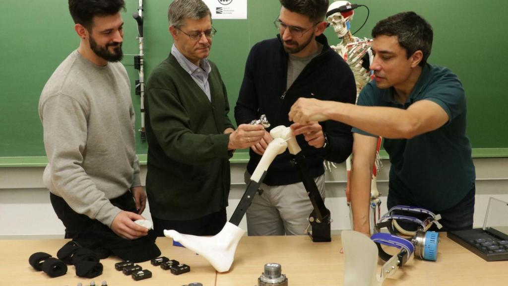 Integrantes del Centro de Investigación en Tecnologías Navales e Industrialesde la Universidade da Coruña