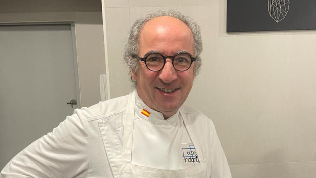 El chef José Antonio Campoviejo en la cocina de su restaurante.