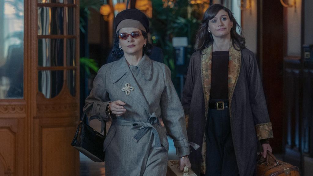 Juliette Binoche y Emily Mortimer en 'New Look'