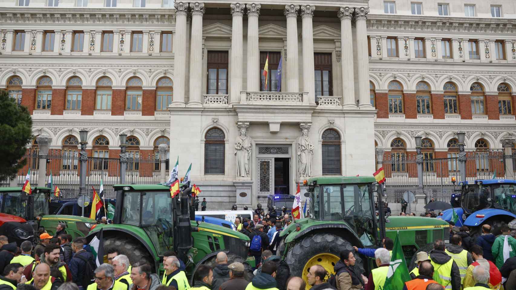 'Tractorada' frente el Ministerio de Agricultura este jueves