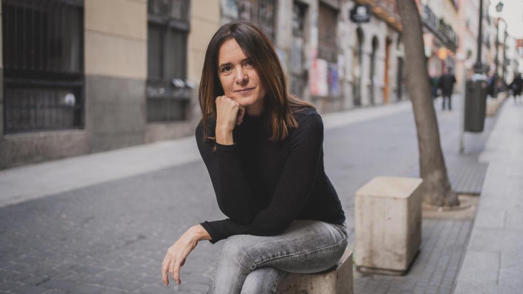 Santolaria posa en una calle de Madrid antes de su entrevista con EL ESPAÑOL.