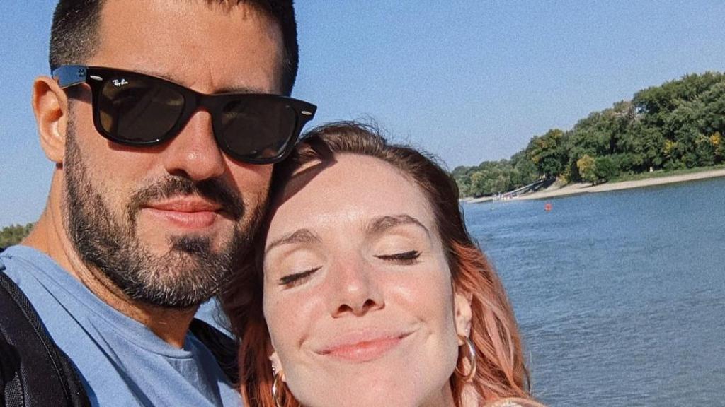 Inés Hernand con su exnovio el músico Adrià Salas.