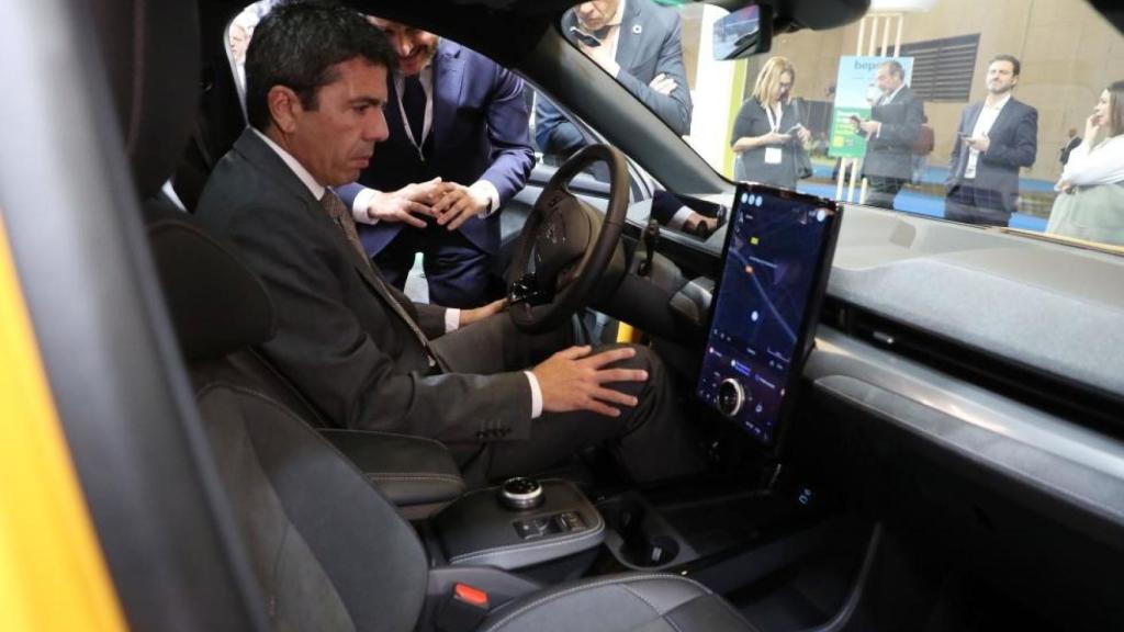 El presidente de la Generalitat en el eMobility Expo World Congress.
