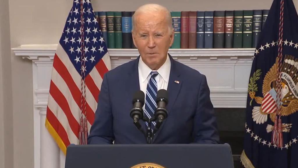 Biden se pronuncia sobre la muerte de Navalny.