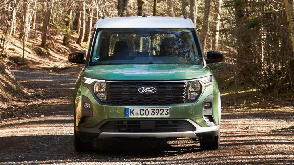 Ford Tourneo Courier .