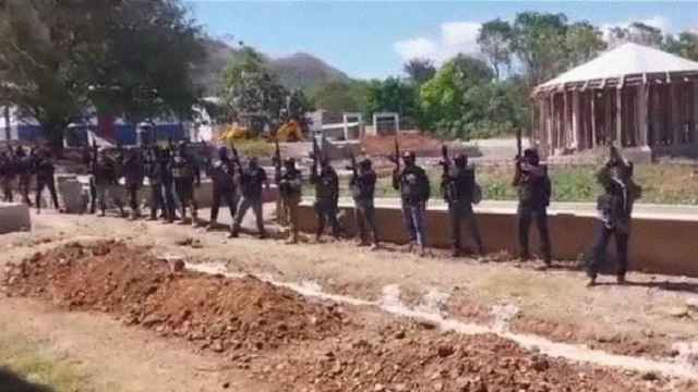 Los Kaibiles del Cártel de Chiapas en un vídeo del 20 de noviembre, amenazando al Cártel de Sinaloa.
