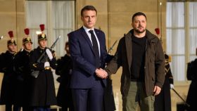 Macron recibe a Zelenski en la cumbre de seguridad bilateral Francia-Ucrania