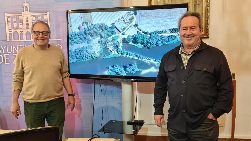 El alcalde de Zamora, Francisco Guarido; y el concejal de Turismo, Christoph Strieder