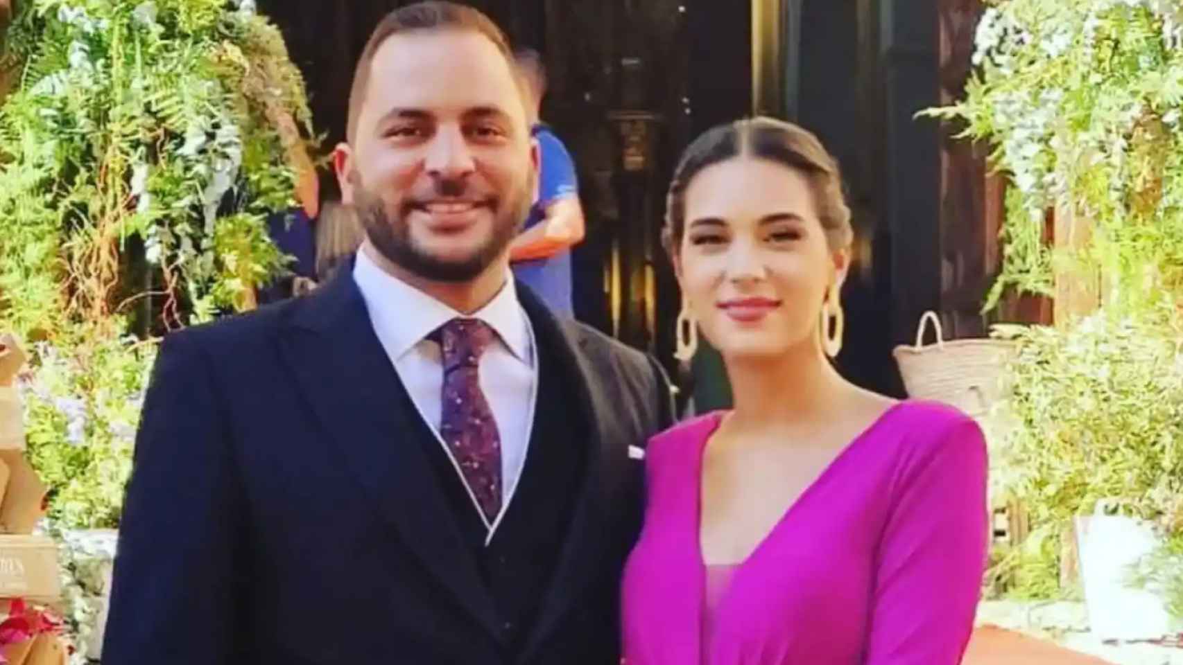 Antonio Tejado junto a su pareja actual, Samara Terrón, en una imagen de sus redes sociales.