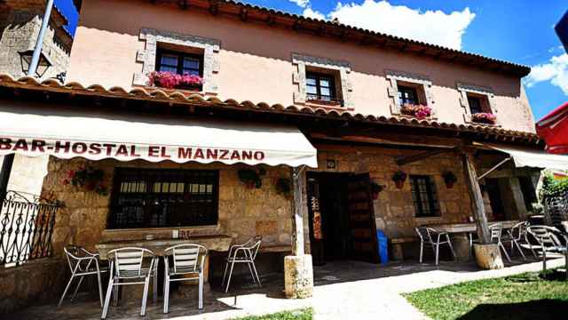 Bar-hostal El Manzano en Castrojeriz