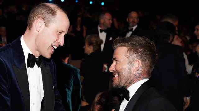 El príncipe Guillermo y David Beckham en los Premios BAFTA 2024.