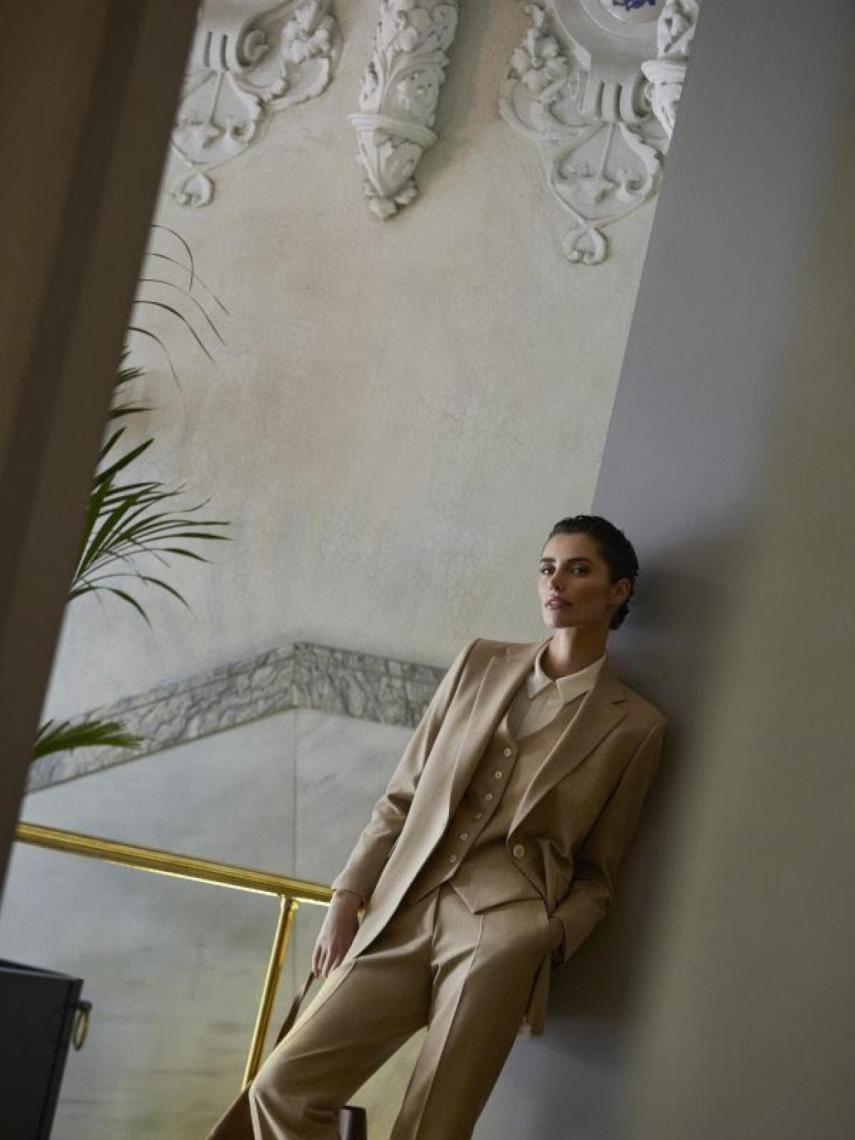 Silueta de la campaña de Roberto Verino.