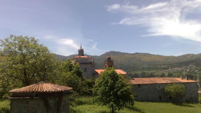 Iglesia de San Pedro de Leirado (Turismo de Ourense)