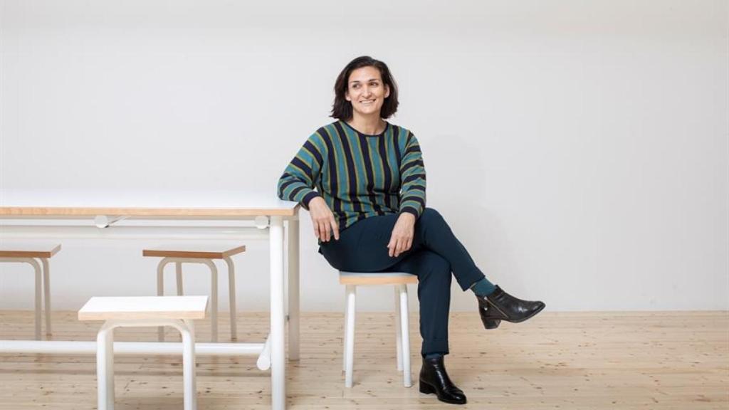 La directora del IVAM, Nuria Enguita, posa en un espacio del museo.