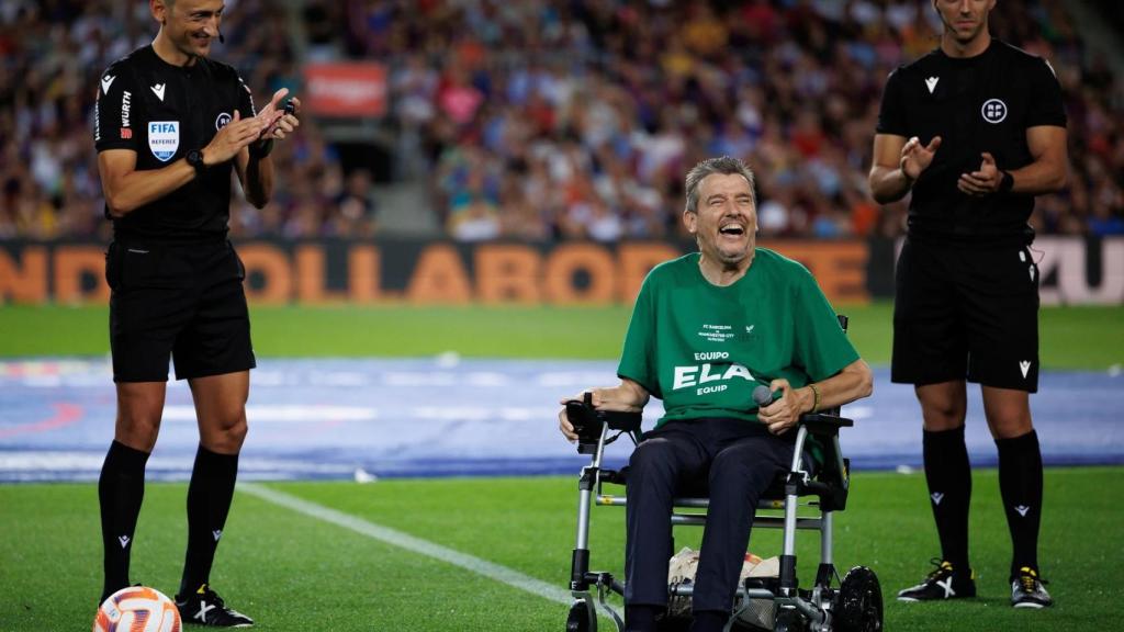 Juan Carlos Unzué durante un partido del F.C Barcelona.