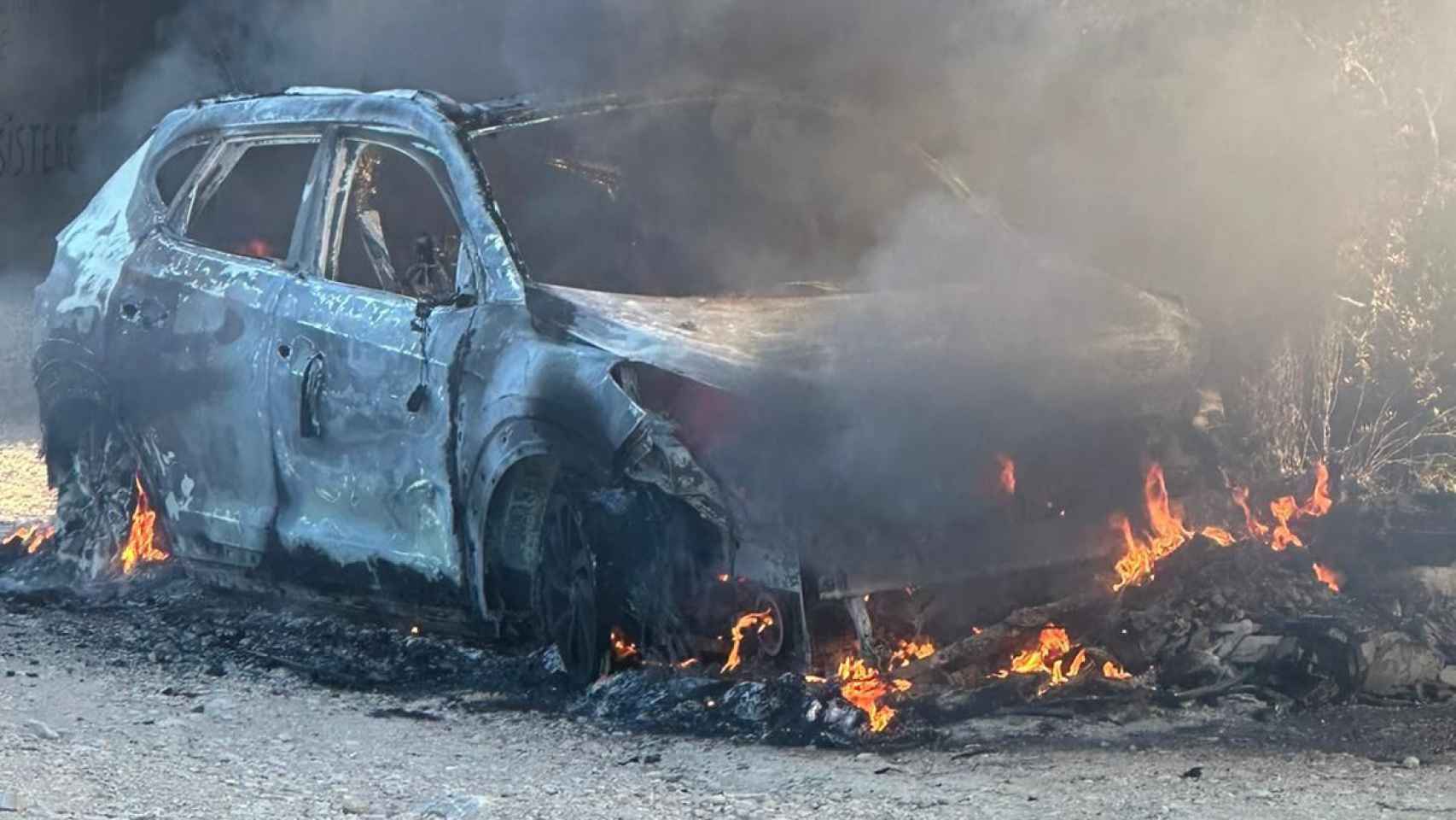 El Hyundai de la víctima quemado en un paraje de El Campello.