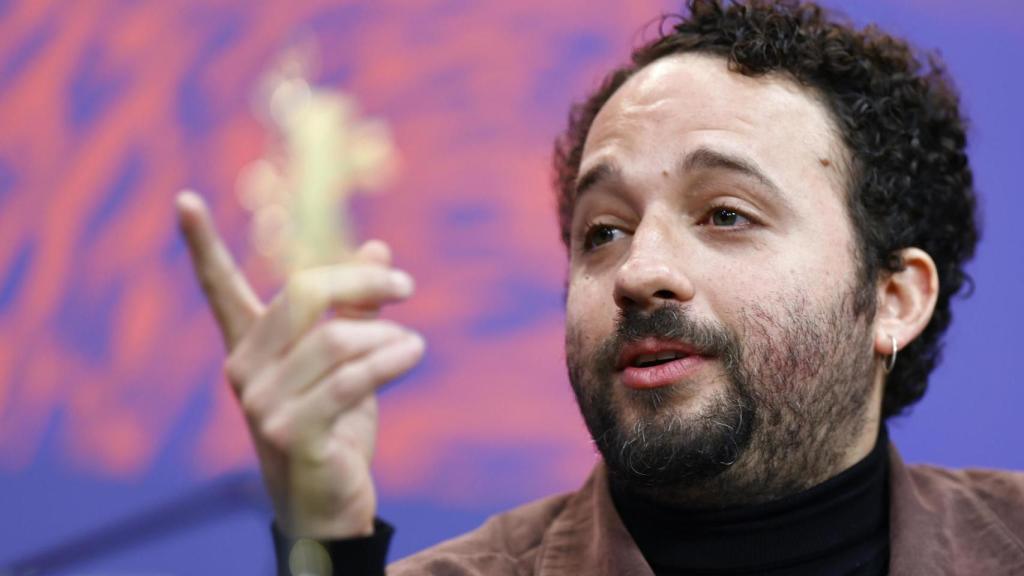 Nelson Carlos De Los Santos Arias, director de 'Pepe' en la presentación de la película en la Berlinale. Foto: EFE/EPA/CLEMENS BILAN
