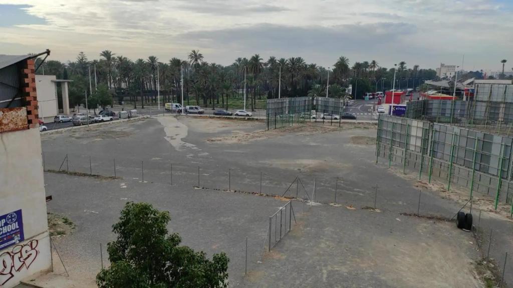 Parcela donde se construirá el Palacio de Congresos.