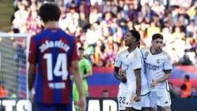 Jude Bellingham celebra un gol con el Real Madrid contra el FC Barcelona