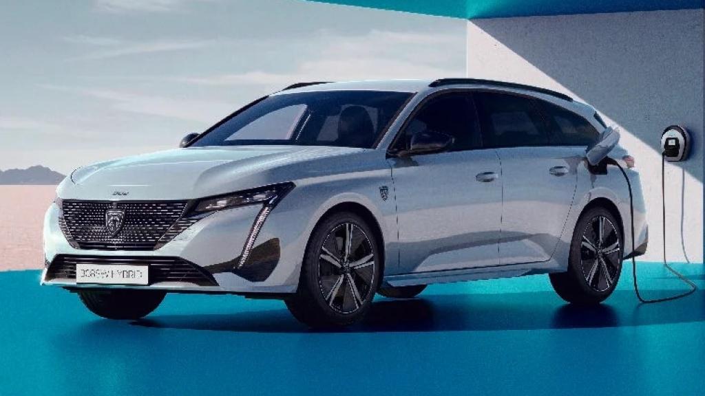 Peugeot E-308 SW.