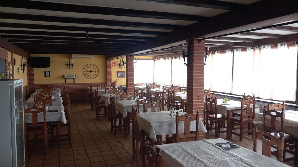 El comedor del Mesón Buenavista en Becilla de Valderaduey