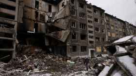 Ruinas en un municipio cercano a Avdiivka, atacado en febrero