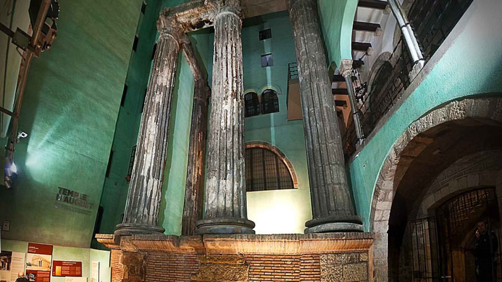 Columnas del Templo de Augusto, Barcelona