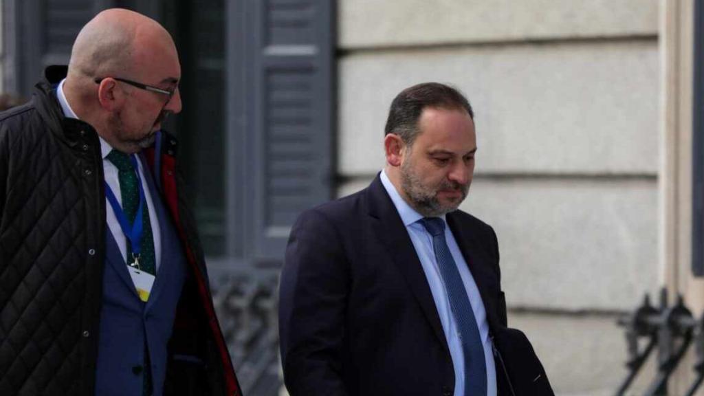 Koldo García Izaguirre y el exministro José Luis Ábalos, en una imagen de archivo.