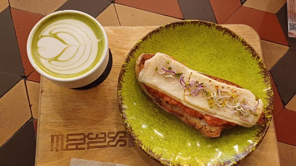 El matcha de la cafetería Madness Coffee.