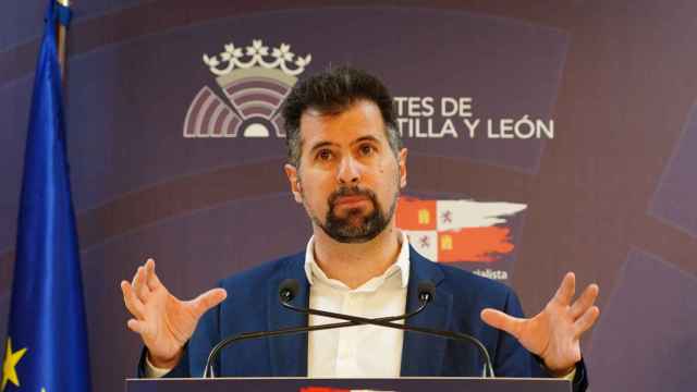 El secretario general del PSOECyL y portavoz en las Cortes, Luis Tudanca, comparece para informar sobre un asunto vinculado a la 'trama de la Perla Negra'.