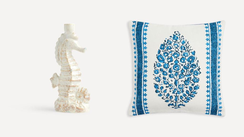 Candelabro caballito de mar y cojín punar (desde, 19,95€).