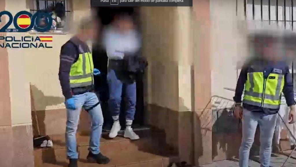 Detención de uno de los miembros del clan.