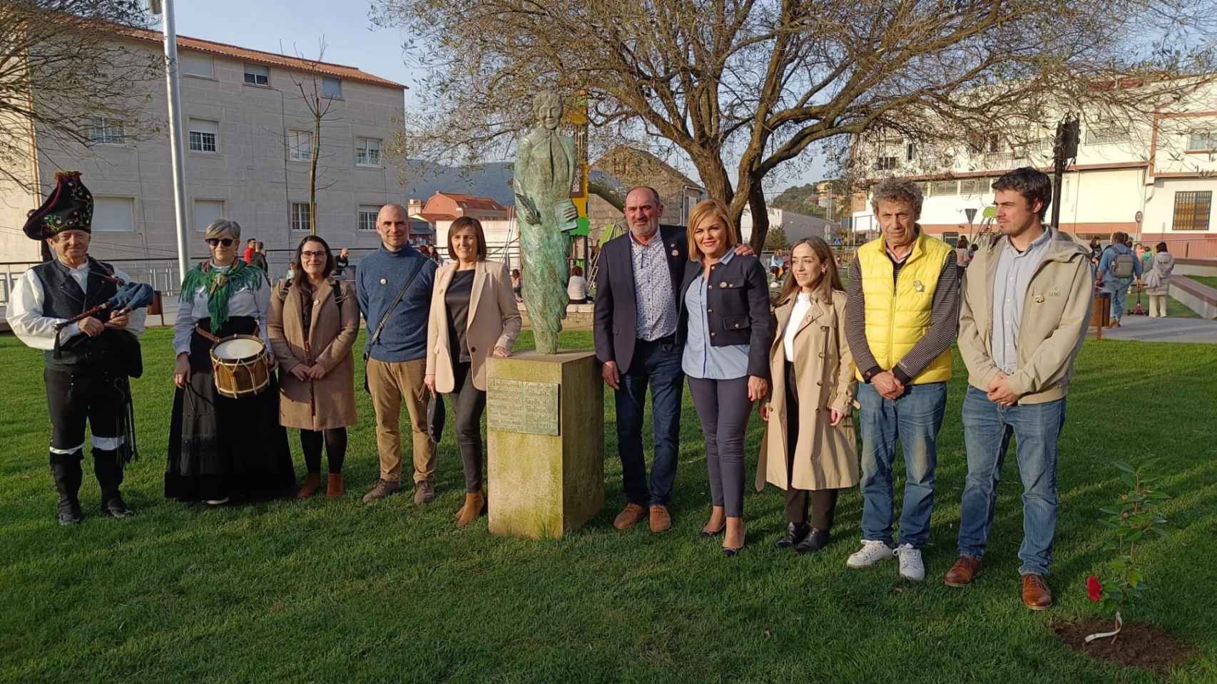 Presentación de los actos del Día de Rosalía en Redondela.