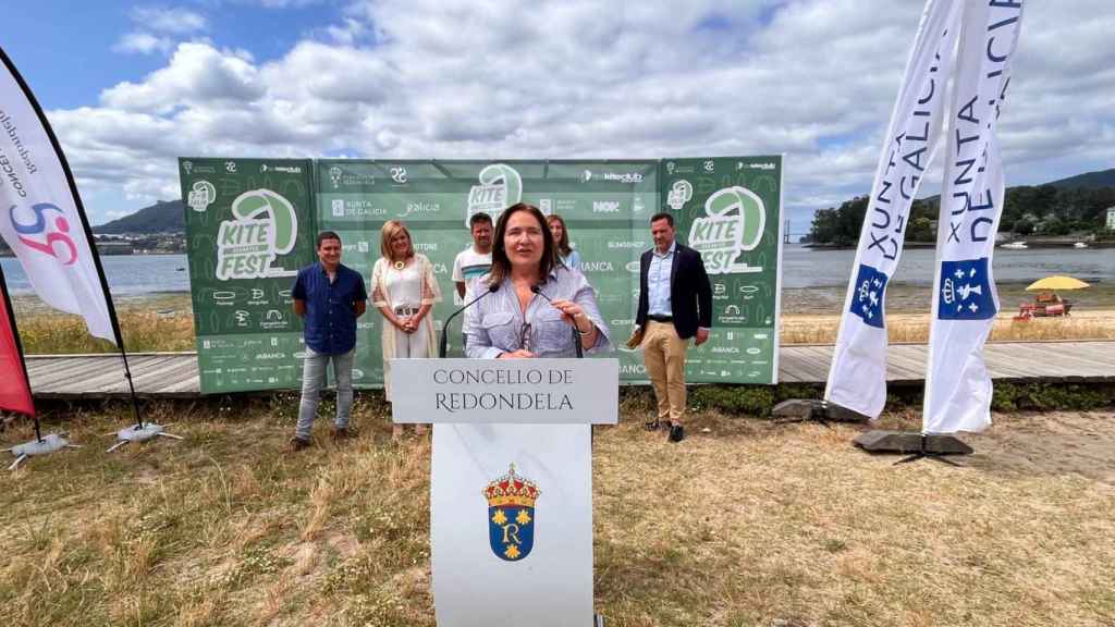 Ana Ortiz en un acto en Redondela.