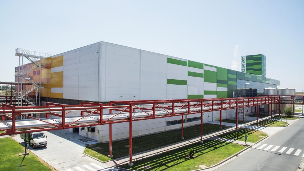 Vista de la fábrica de Heineken en Sevilla.