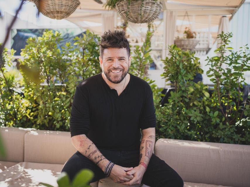 Pablo López antes de la entrevista con El Español.