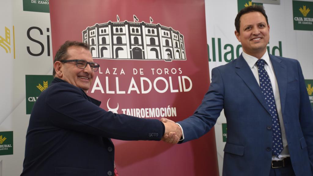 Narciso Prieto, director de Comunicación de Caja Rural de Zamora; y Alberto García, CEO de Tauroemoción