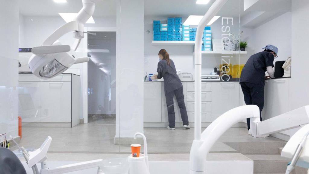 Una de las salas de la clínica dental COE Toledo.