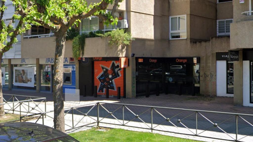 La tienda de Orange que sufrió un robo este miércoles.