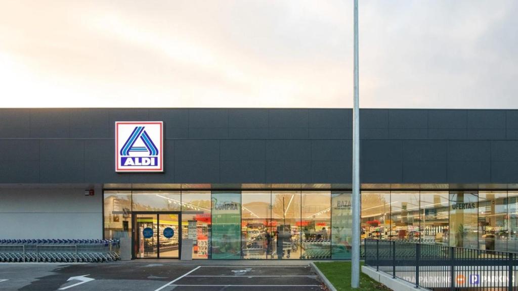 Fachada Aldi.