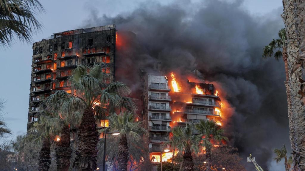 Imagen del grave incendio.