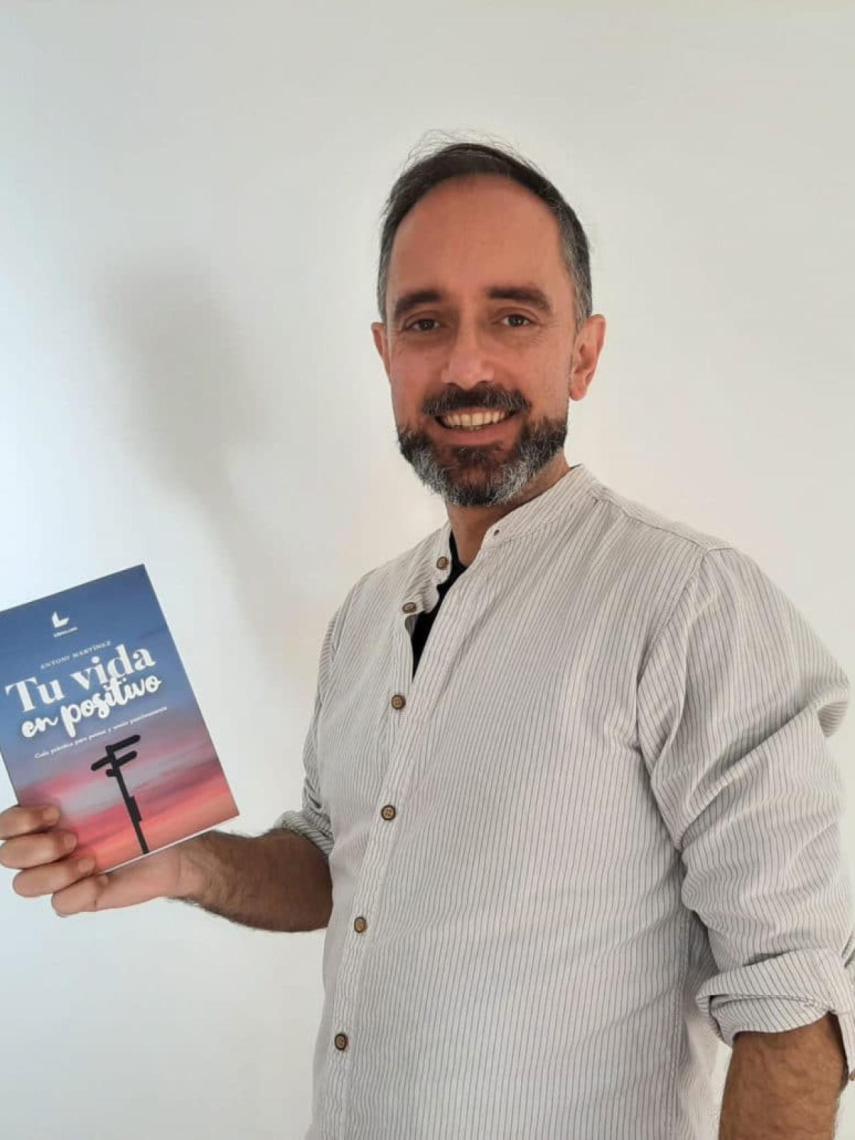 Antoni Martínez Monzó.