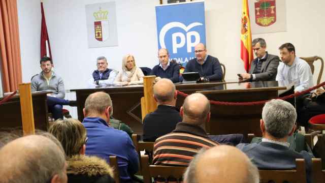 Reunión del PP celebrada en Pareja (Guadalajara).