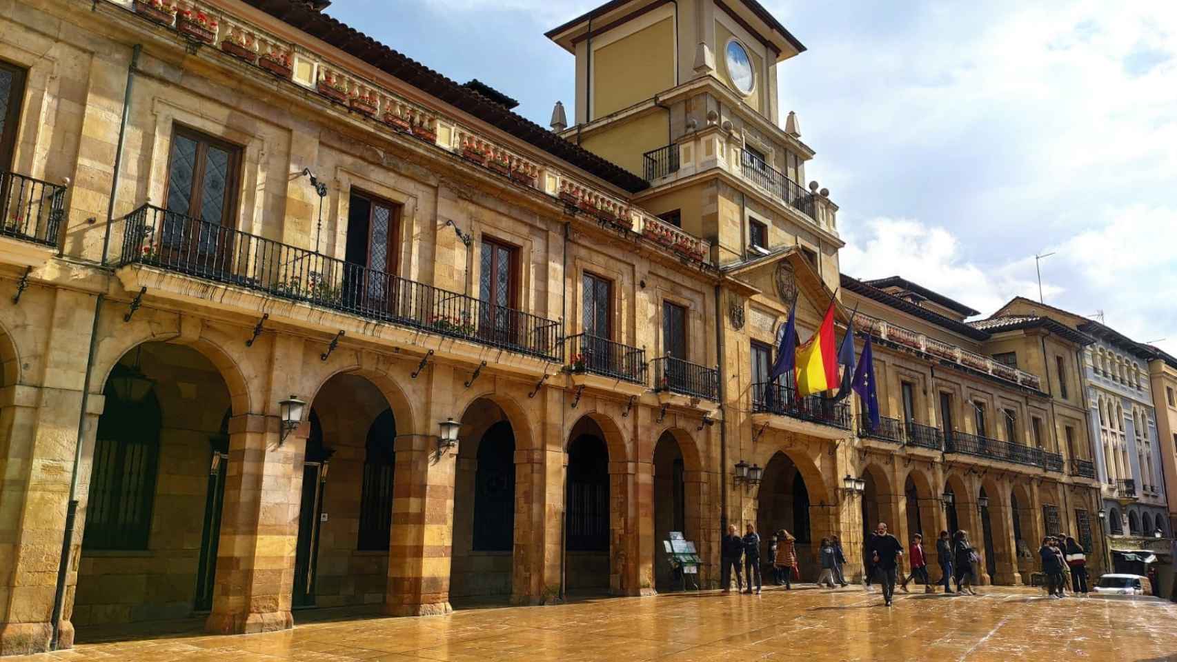 Plaza del Ayuntamiento de Oviedo.