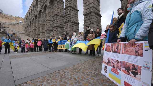 Imagen de la concentración y marcha por Ucrania que se ha celebrado en Segovia