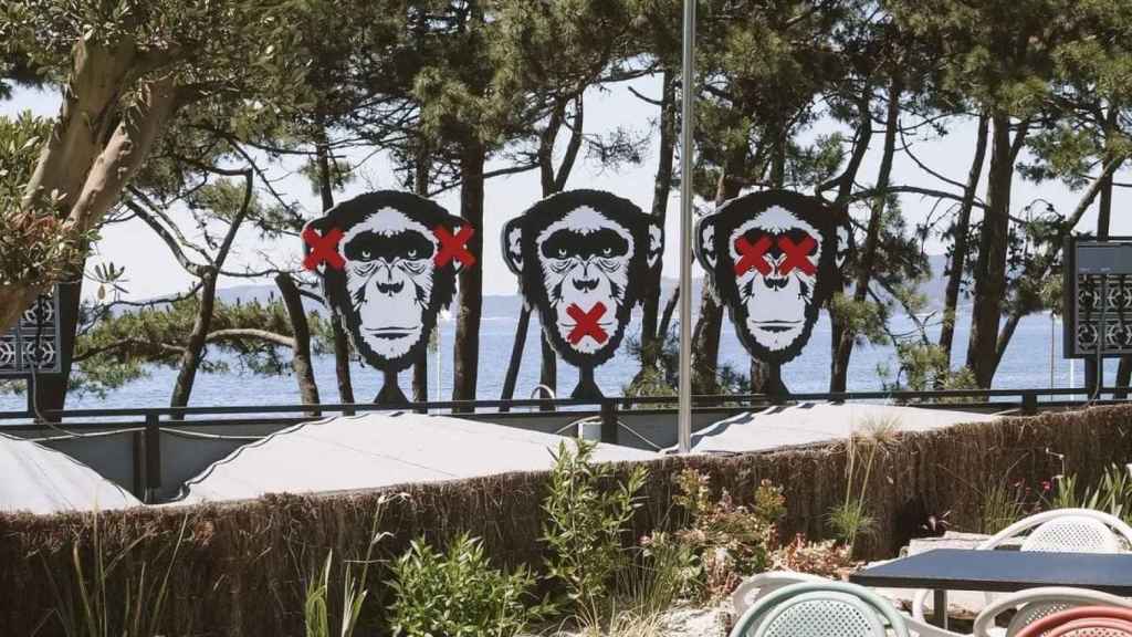 El restaurante Los Tres Monos de Samil, en Vigo.