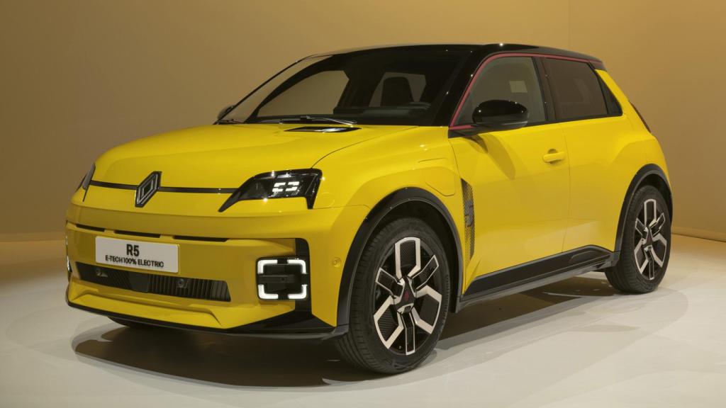 El nuevo Renault 5 llegará en la segunda mitad de 2024 desde 25.000 euros.