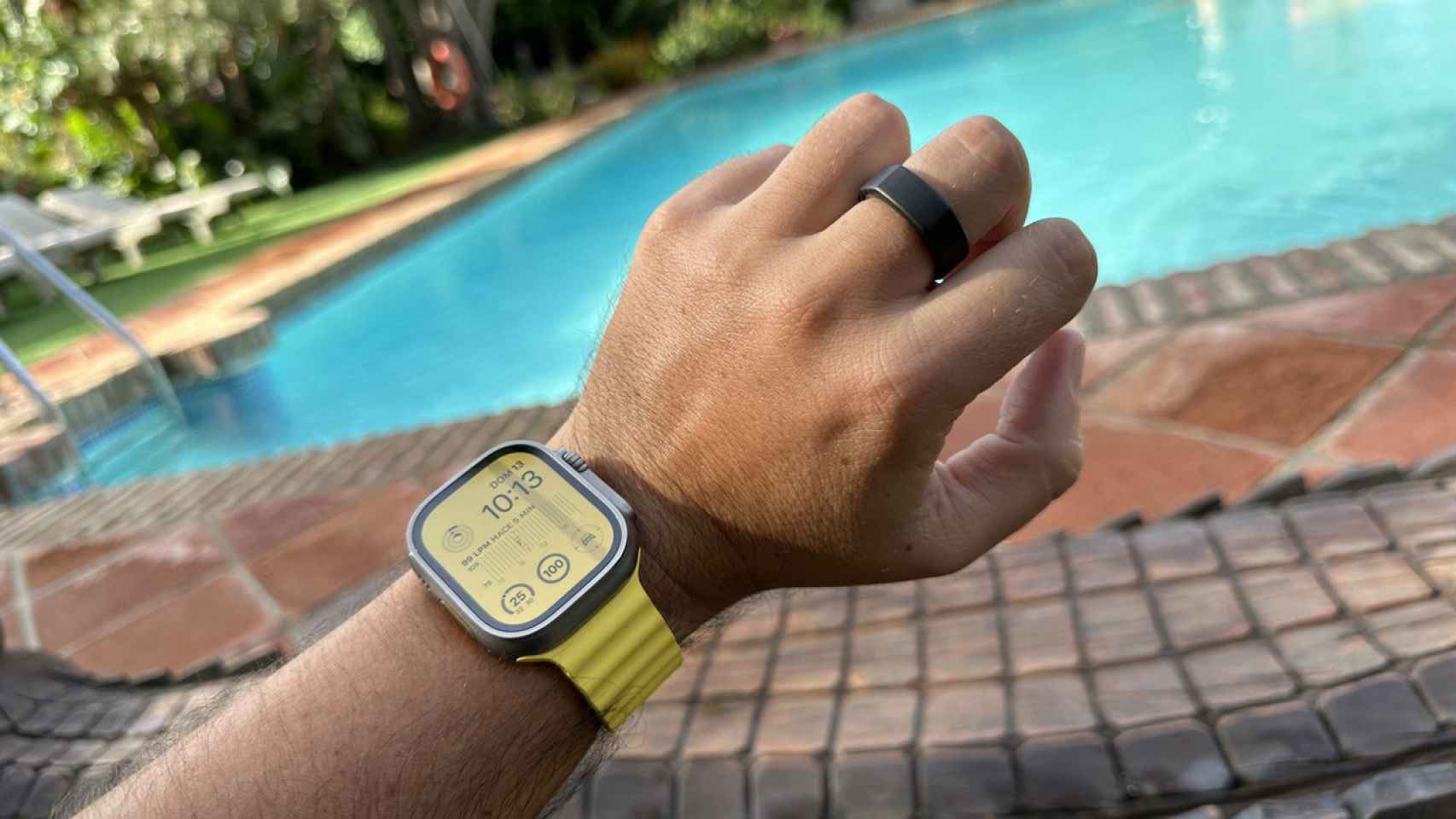 Apple Watch Ultra y anillo de Oura