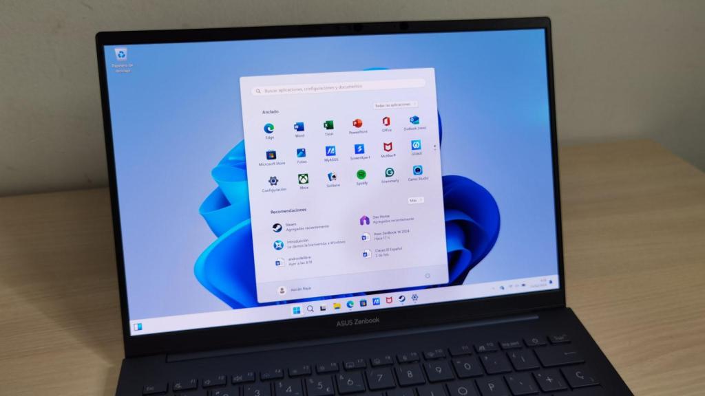 Portátil con Windows 11